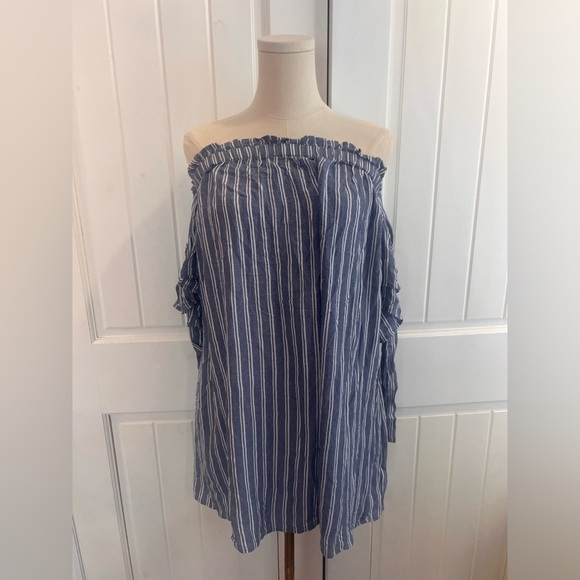 American Eagle Off The Shoulder Striped Dress Size Medium NWT - Picture 1 of 3